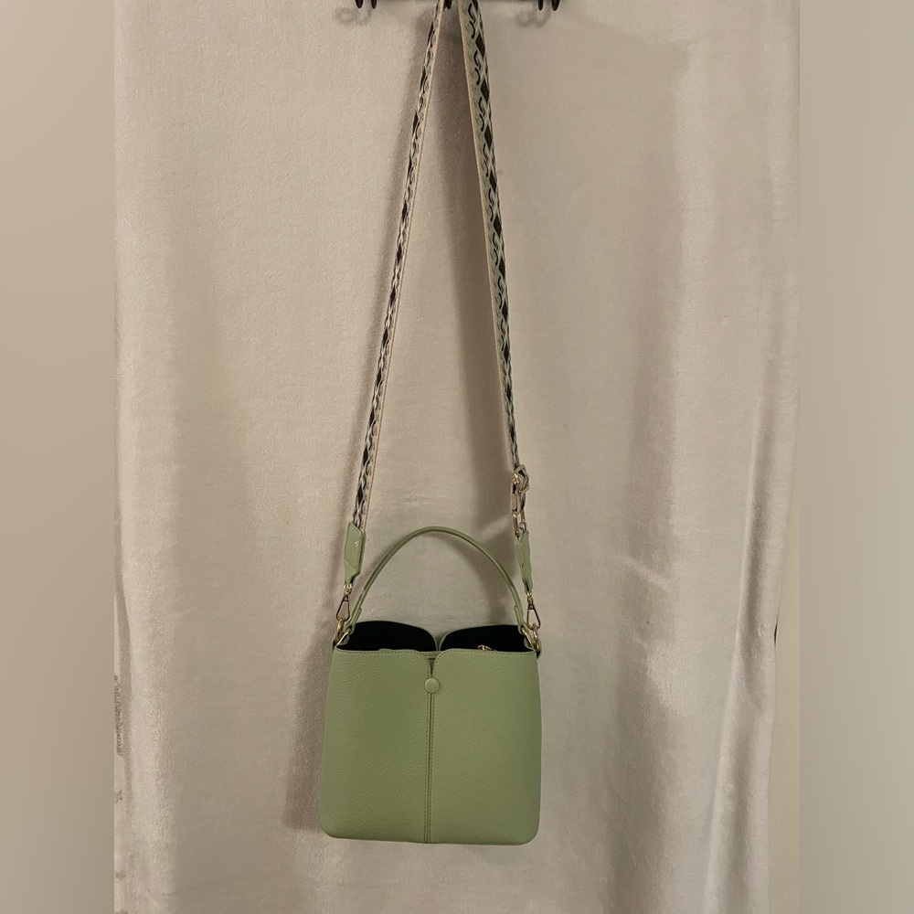 Calin Collection crossbody purse